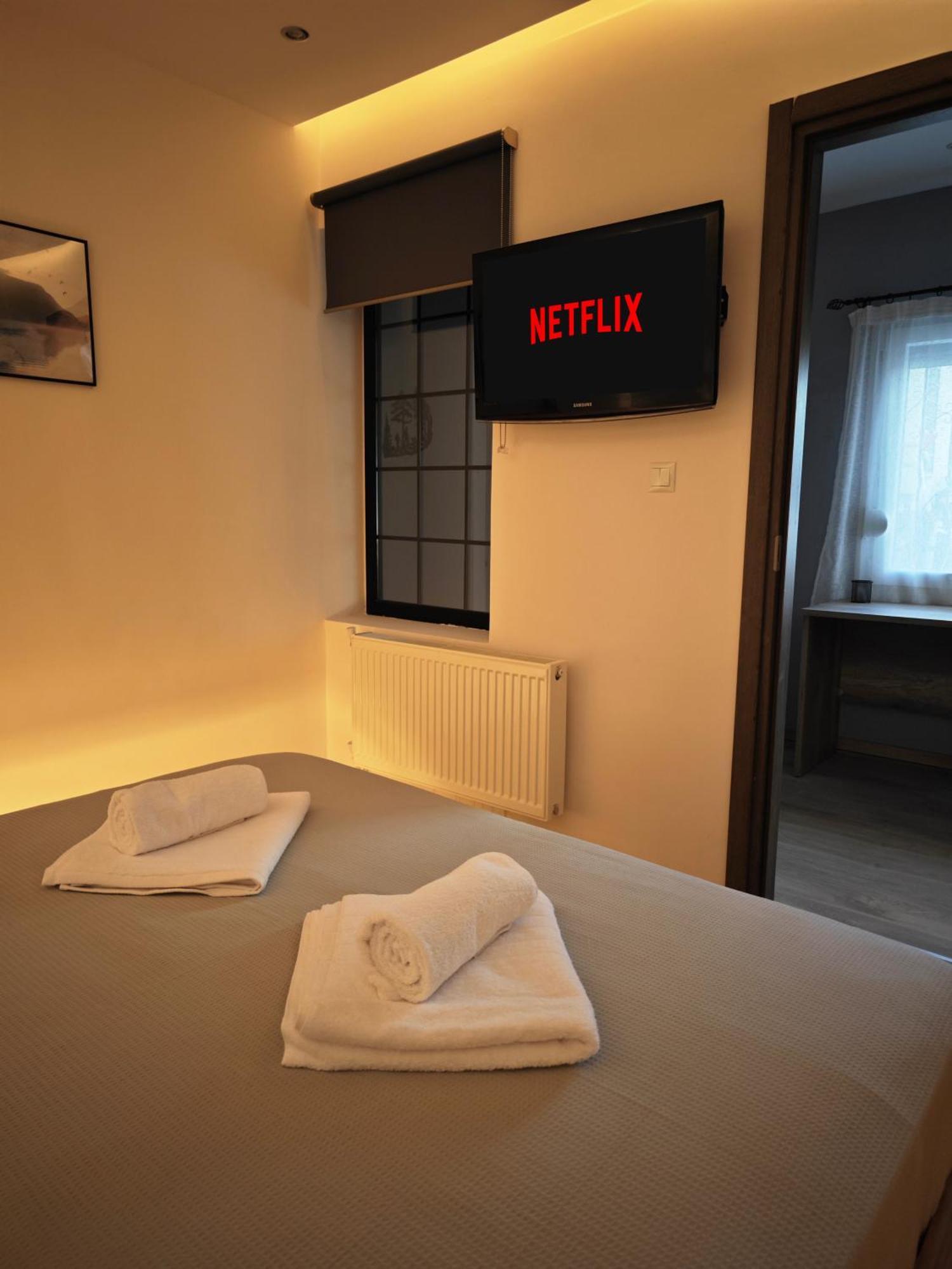 The Skeptic Home Thessaloníki Eksteriør bilde